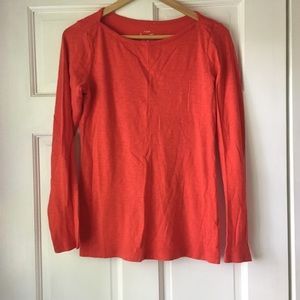 🆕 j. Crew red artist tee 🆕